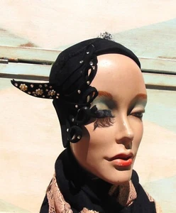 VTG 40/50s The May Co Black Felt Rhinestones & Pearls Cocktail Hat - Picture 1 of 11