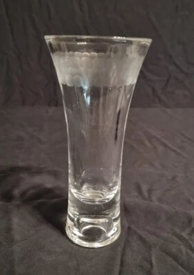 ANTIQUE Etched BUD VASE, Flower Vase/ Candle Holder Clear GLASS  7 inches High Foto 1 de 3