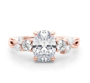 Anillo de compromiso de oro rosa de 14 K de corte ovalado de 2,40 quilates con diamantes cultivados en laboratorio certificado IGI - Imagen 1 de 7