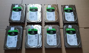 niewiele godzin 3TB Seagate BarraCuda Compute ST3000DM007 HDD 3.5 SATA Dysk twardy - Zdjęcie 1 z 9