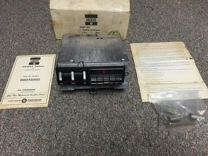 NOS 1969 DODGE POLARA AM RADIO KIT 2884605 MOPAR - Picture 1 of 5