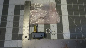Interruptor de límite Honeywell BZ-2RQ784 BZ2RQ784 - Imagen 1 de 6