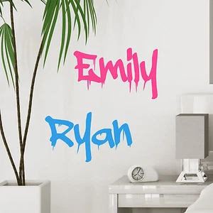 Arte de pared de graffiti personalizado personalizado para niños o niñas dormitorio - Imagen 1 de 19
