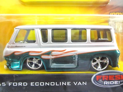 JADA - DUB CITY - OLD SKOOL - FURGONETA FORD ECONOLINE 1965 REBAJADA - DIECAST 1/64 Foto 1 de 4