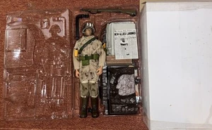 GI JOE WW2 STAFF SERGEANT Set With Guns Newspaper Tent Grenades Military Uniform - Picture 1 of 11