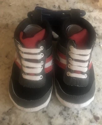 Fila Pre-Walker Boys Crib Sneakers Booties Baby (6-9 months) NWT - Image 1 of 4