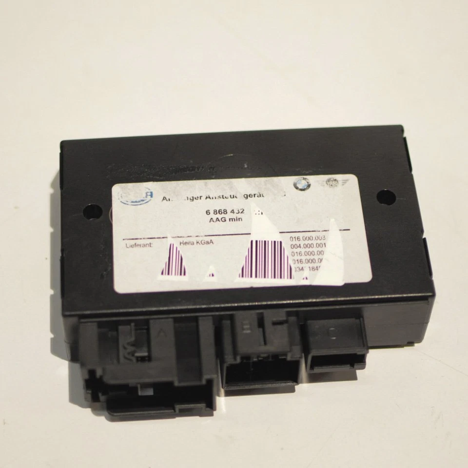 BMW 2 Gran Tourer F46 220 i Centralina Gancio Traino 6868432 2.00 Benzina 2015 - Immagine 1 di 4