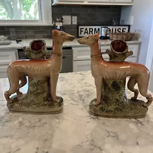 Coppia Vaso Versata ANTICO Staffordshire WHIPPET GREYHOUND anni 1850 - Foto 1 di 22