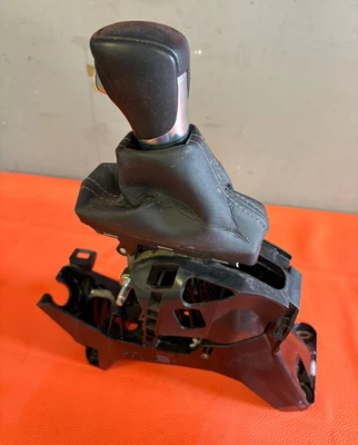 2017 HONDA CIVIC AUTOMATIC TRANSMISSION GEAR SHIFT SHIFTER SELECTOR LEVER OEM Foto 1 de 4