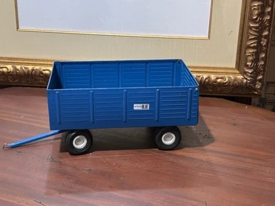 Vagón forrajero Ford Motor Company Ertl The Big Blue años 70 #806 Foto 1 de 4