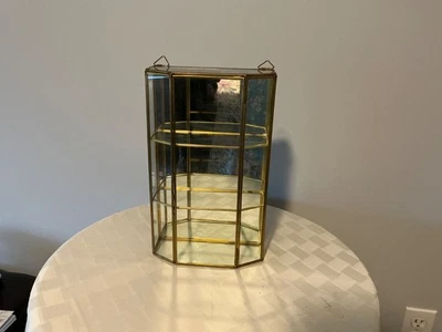 Armário de latão vintage Curio armário espelho traseiro suporte de parede - Imagem 1 de 4