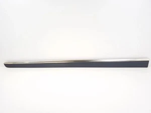 Mercedes ML W164 2010 Links Beplankung Türleiste Zierleiste vorne   A1646905162  - Bild 1 von 4