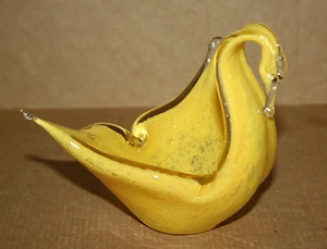 MURANO GLASS SWAN CANDY DISH YELLOW MADE IN ITALY TRINKET HOLDER GOOSE ART GLASS - Picture 1 of 12
