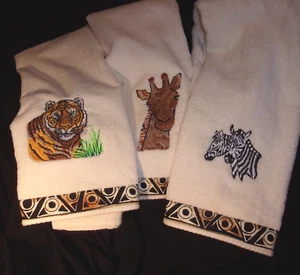 WILD ANIMAL HAND TOWELS (3) - Picture 1 of 5