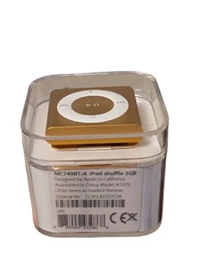 iPod Shuffle 4th Generation 2GB Orange (Gold) NEW/SEALED & WHITE OUTER SLEEVE - Picture 1 of 11
