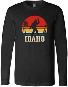 Idaho Bigfoot Vintage Mountains Hiking Camping Hunter Gift Adventure T-Shirt - Picture 1 of 3