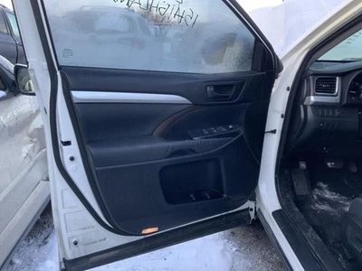 HIGHLANDR 2015 Front Door Trim Panel 1326873 - Imagem 1 de 4