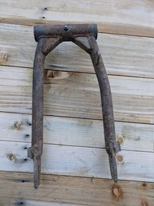 1966 Triumph T120 T120R Bonneville TR6C 650cc *2858 Swing Arm - Picture 1 of 13