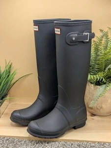 New Hunter Intrepid Tall Rain Snow Resistant Winter Boots Women's Size 6 - Picture 1 of 9