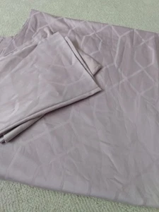King Size Duvet Cover and Pillow Cases Geometric Lilac Colour - Picture 1 of 6