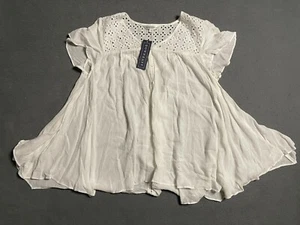 NWT Downeast Short Sleeve White Blouse with Tassel Size Small - Picture 1 of 7