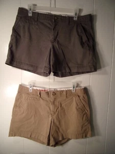 2 Lot Old Navy  Perfect 5" Shorts Khaki & Drab Olive Green Women's Size 12 - Picture 1 of 4