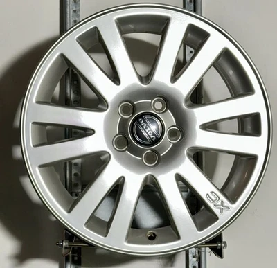 1x 7Jx17 ET49 30643772 XC90 I 275 llanta Antaeus original Volvo 17 pulgadas llanta de aluminio - Imagen 1 de 4
