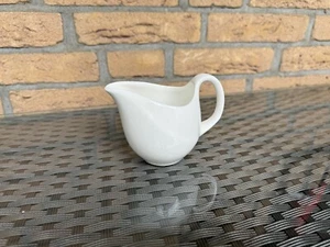 1x Wedgwood England Solar / Shape - Milchkännchen - Bild 1 von 1