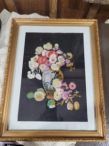 Vintage Seide handgestickt Blumen Bild gerahmt - Bild 1 von 5