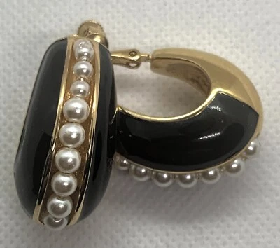 Винтажные серьги из золота, жемчуга и черной эмали Napier - Изображение 1 из 3
