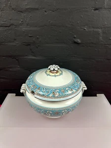 Wedgwood Florentiner türkis W2714 große Suppenterrine mit Deckelgriff - Bild 1 von 14