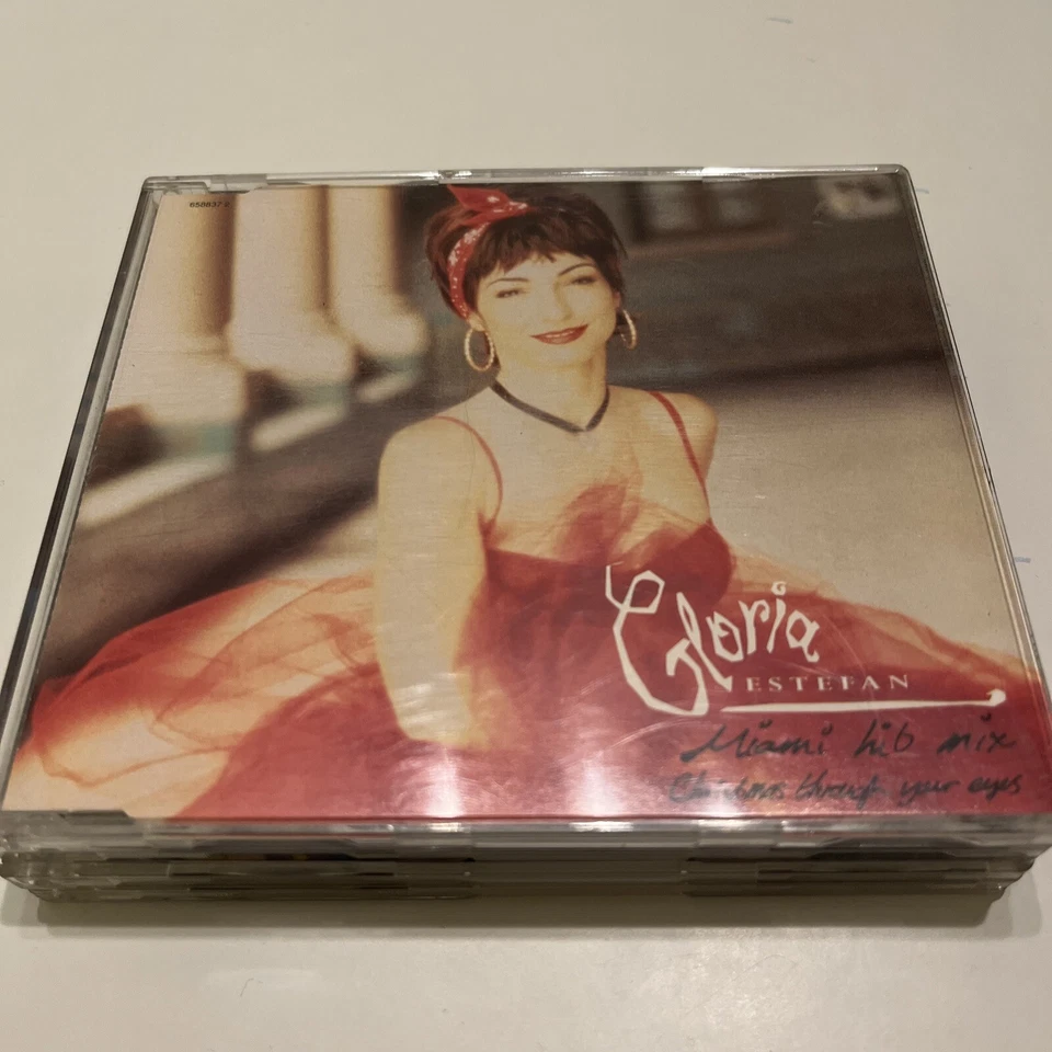 Maxi CD Gloria Estefan - The Miami Hit Mix - 1992 - Bild 1 von 1