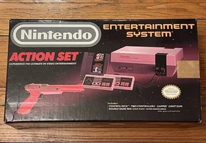 Consola de juego de acción NES Nintendo Entertainment System OEM *SOLO EN CAJA* con espuma de poliestireno - Imagen 1 de 7