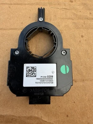 2015-2019 GMC Sierra 2500 3500 HD Steering Angle Sensor GM OEM NEW 13590209 - Image 1 of 3