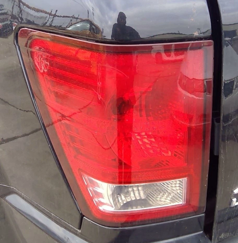 07 08 2009 10 Jeep Grand Cherokee Driver Left LH Tail Light Lamp - Изображение 1 из 4