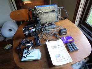 Sony CCD-TR87 Video8 XR Steady Shot Handycam w Manual ++Tested Case - Picture 1 of 9