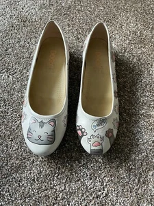 DOGO Cat Lovers, flache Damen-Slipperschuhe Pfoten UK Größe 6,5 Euro 40 - Bild 1 von 4