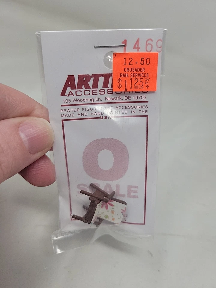 Artista #1469 - Cadeira de gramado Redwood - Detalhes em escala O - Modelos de trens - NOVO - Imagem 1 de 3