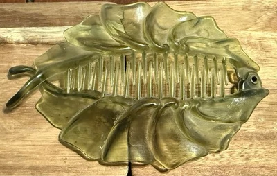 Vintage Banana Clip interlocking Comb claw Taiwan Green Plastic Translucent - Image 1 of 4