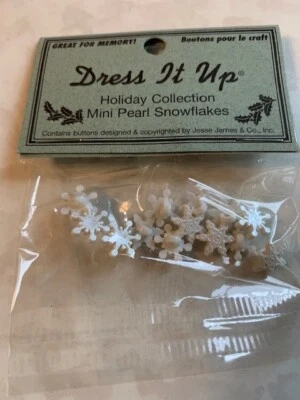 DRESS IT UP BUTTONS SNOWFLAKES MINI PEARL SNOWFLAKES 13PCS - Image 1 of 3