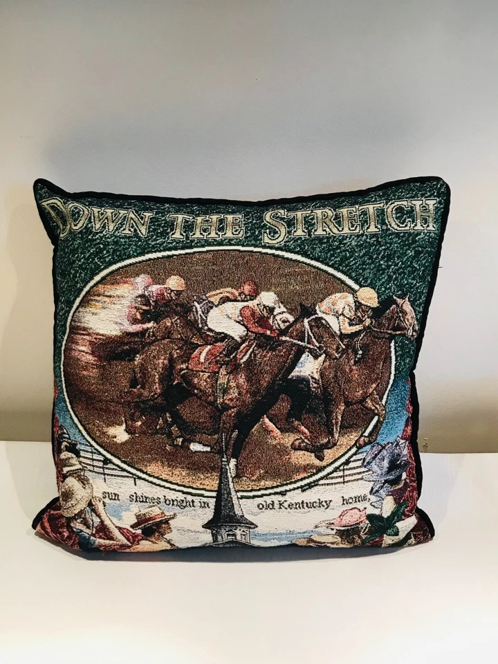 Almohada decorativa tapiz Mill Street Design Kentucky Derby carreras de caballos Foto 1 de 4