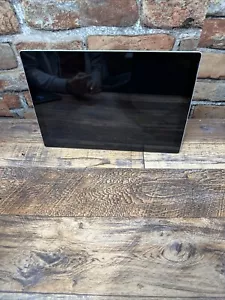 Portátil Microsoft Surface Pro 1796 12” 4GB RAM 256GB SSD Windows 10/Plateado - Imagen 1 de 9