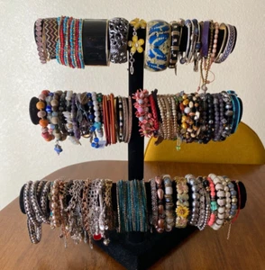 Bracelet Lot Vintage Modern Costume Jewelry 81 Pieces All Wearable Mixed Media - Picture 1 of 14