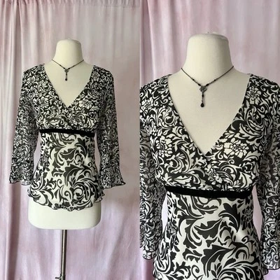 Vintage Y2K 90s Blouse Size 8 Paisley Bell Sleeve Fairy Romantic Goth Whimsigoth - Image 1 of 4