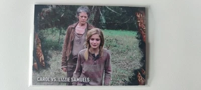 The Walking Dead Survival Box - Kill or be Killed Carol vs Lizzie Parallel /10 - Image 1 of 2