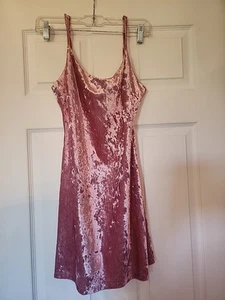 Forever 21 Velvety Dress Size Medium Euc - Picture 1 of 4