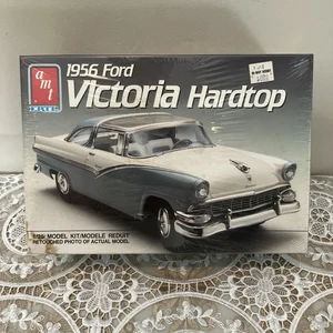 1956 Ford Victoria Hardtop 1/25 Model Kit - AMT ERTL SEALED Vintage, 1989 - Bild 1 von 6