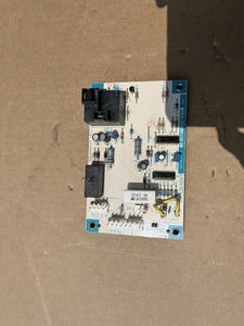 Placa de control de descongelación Carrier Bryant HK32EA001 CEPL130524-21 CEBD430524-23A - Imagen 1 de 3