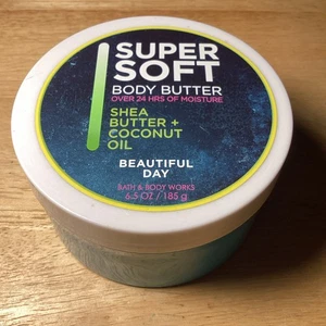 Manteca corporal súper suave manteca de karité + aceite de coco hermoso baño de día y cuerpo - Imagen 1 de 5