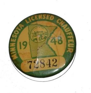 1948 MINNESOTA LICENSED CHAUFFEUR BADGE 72842 Pinback Button 3 - Picture 1 of 2